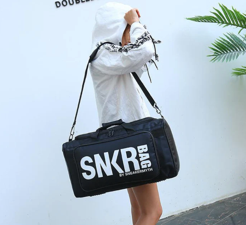 Bolsa de Viagem Esportiva Impermeável SNKR Muito Espaçosa